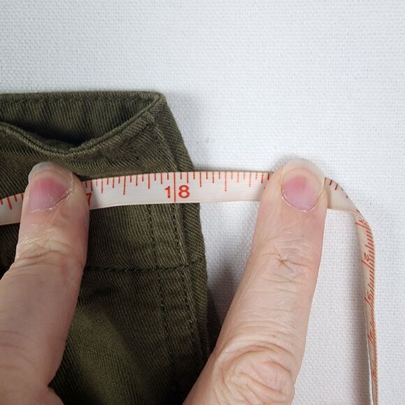 Olive Button-Front Midi Skirt - Picture 3 of 6